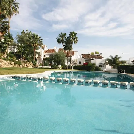 Holiday home In With Kitchen Estepona